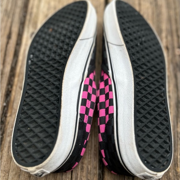 Vans Kids Size 7 checkerboard slip on sneakers 25 inches in black and pink - Picture 10 of 10